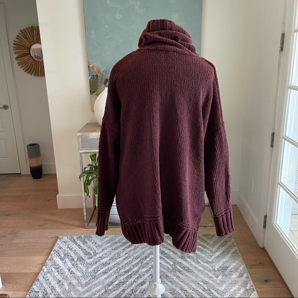 Women’s Aerie Turtle Neck Burgundy Sweater Small - Picture 2 of 5